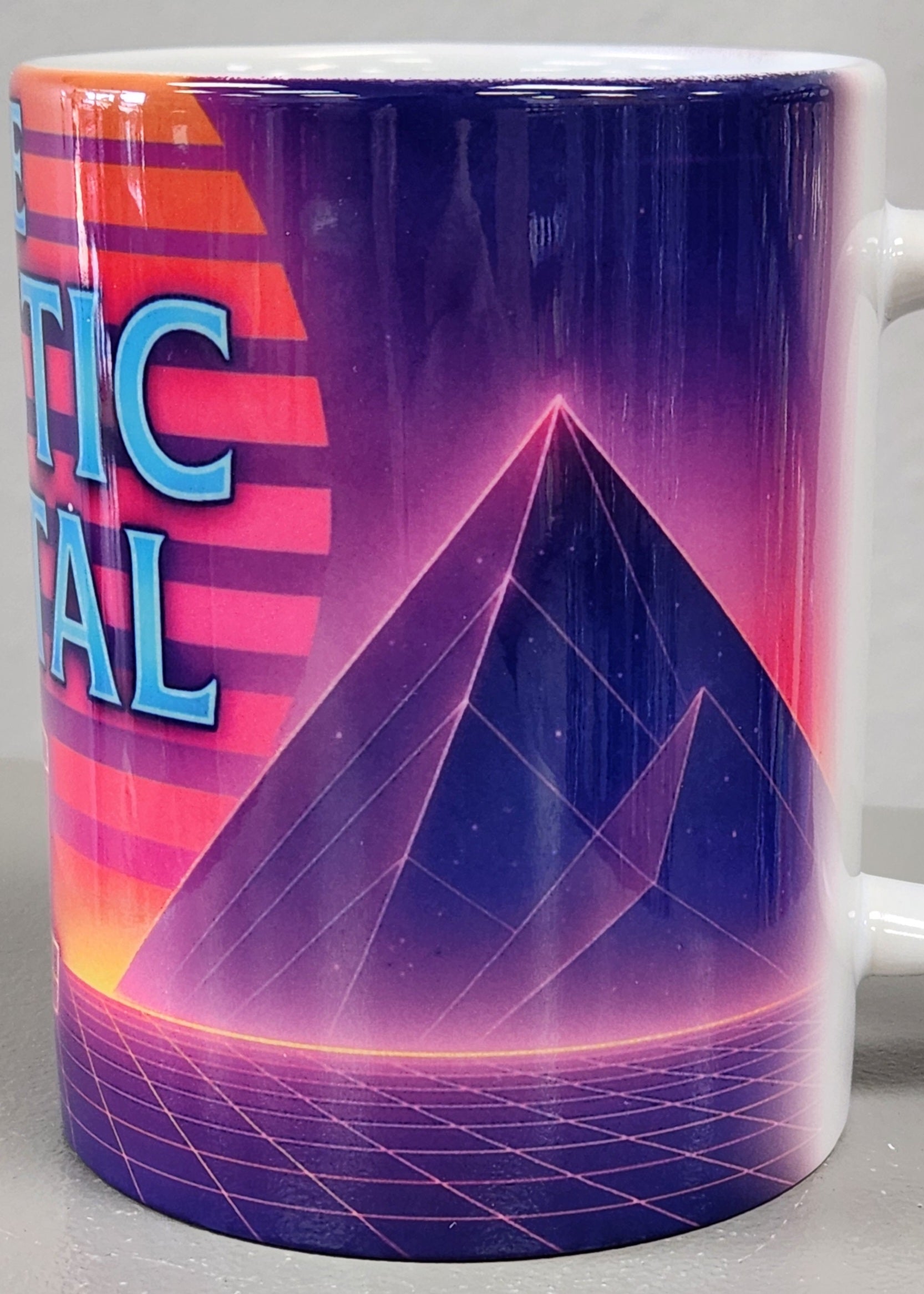 Sunset Synth - Disc Golf Mug